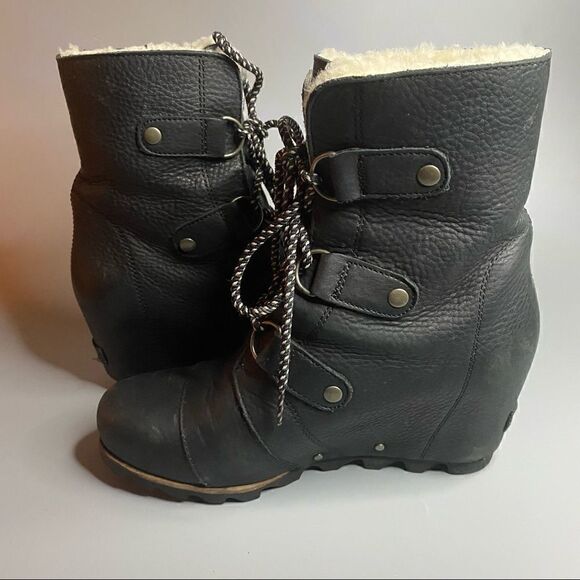 Sorel Joan of Arctic Mid Lace Up Wedge Black Leather Shearling Lux 9 - Picture 3 of 6